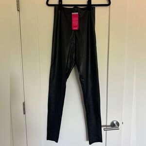 NWT Commando faux leather leggings